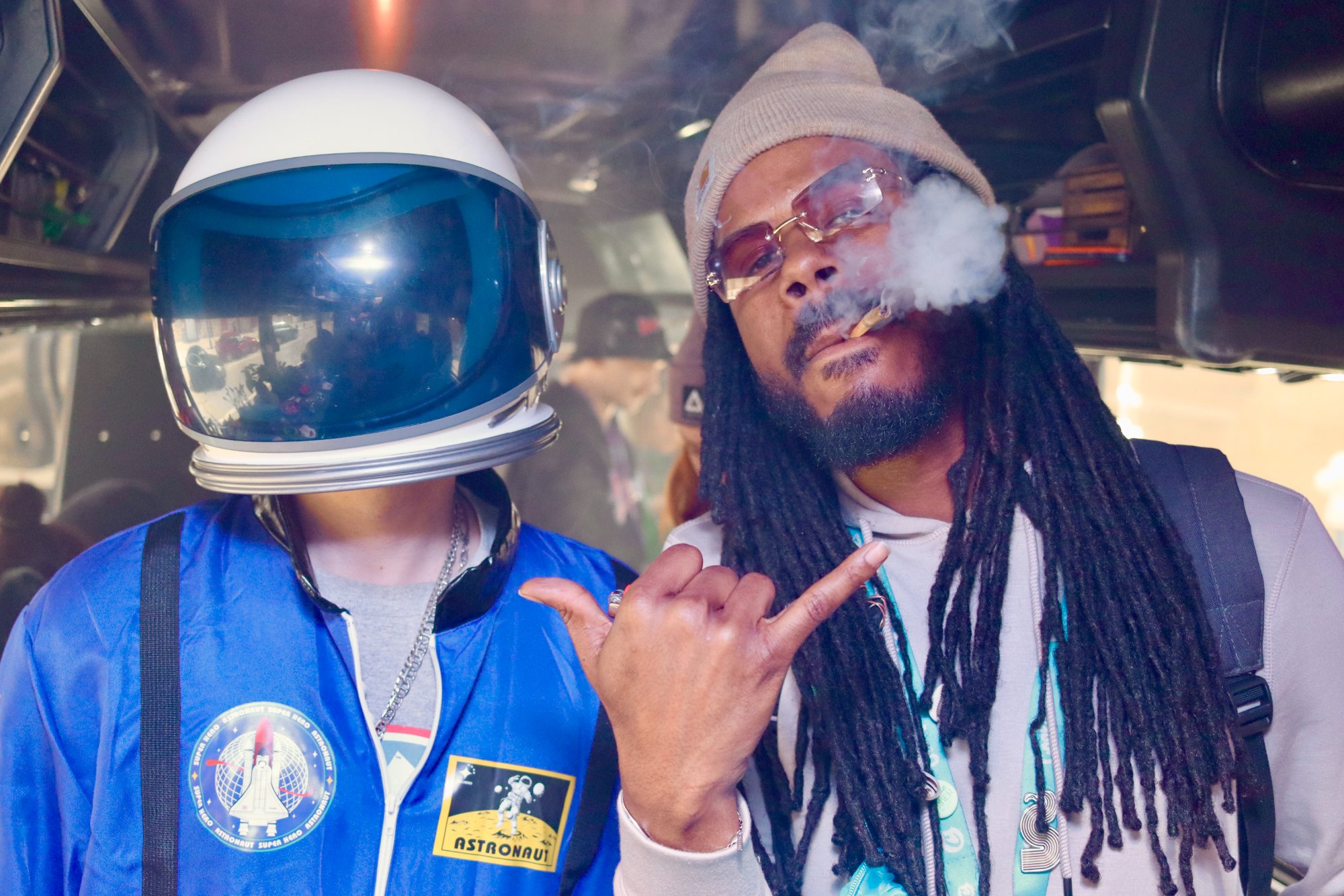 Cookies Chicago x SESH Bus — photo 15